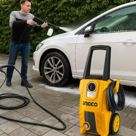 Sasakyan Power Pressure Washer Kumpleto sa Spray Gun